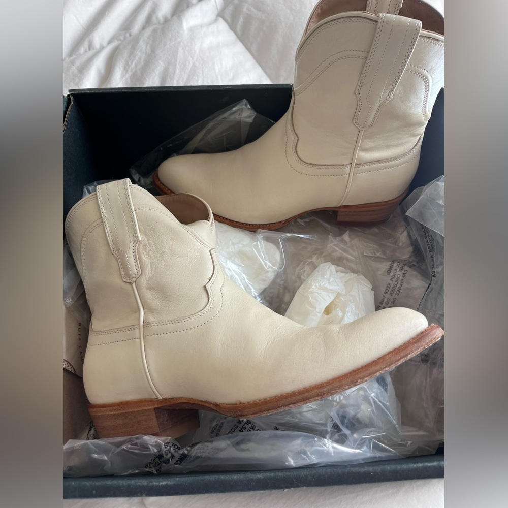 Tecovas, worn once. Original box.  Beautiful neutral bone color calf height boot